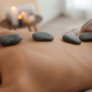 Masaż relaksujący całego ciała / Ciepło kamieni / 60 min